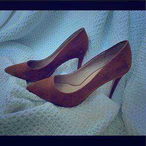 Size 8 suede tan Mix No. 6 heels